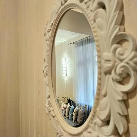 Appartement Elegant Lotus With Park Views Between Art Nouveau District & Old Town Riga